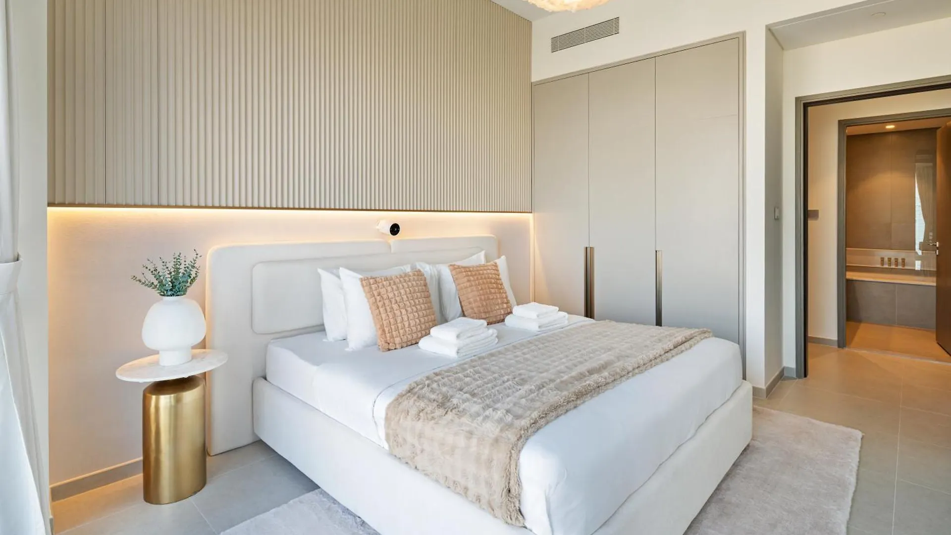 Apartment Grande Signature Burj Khalifa View By Bella Elite Homes Dubai United Arab Emirates