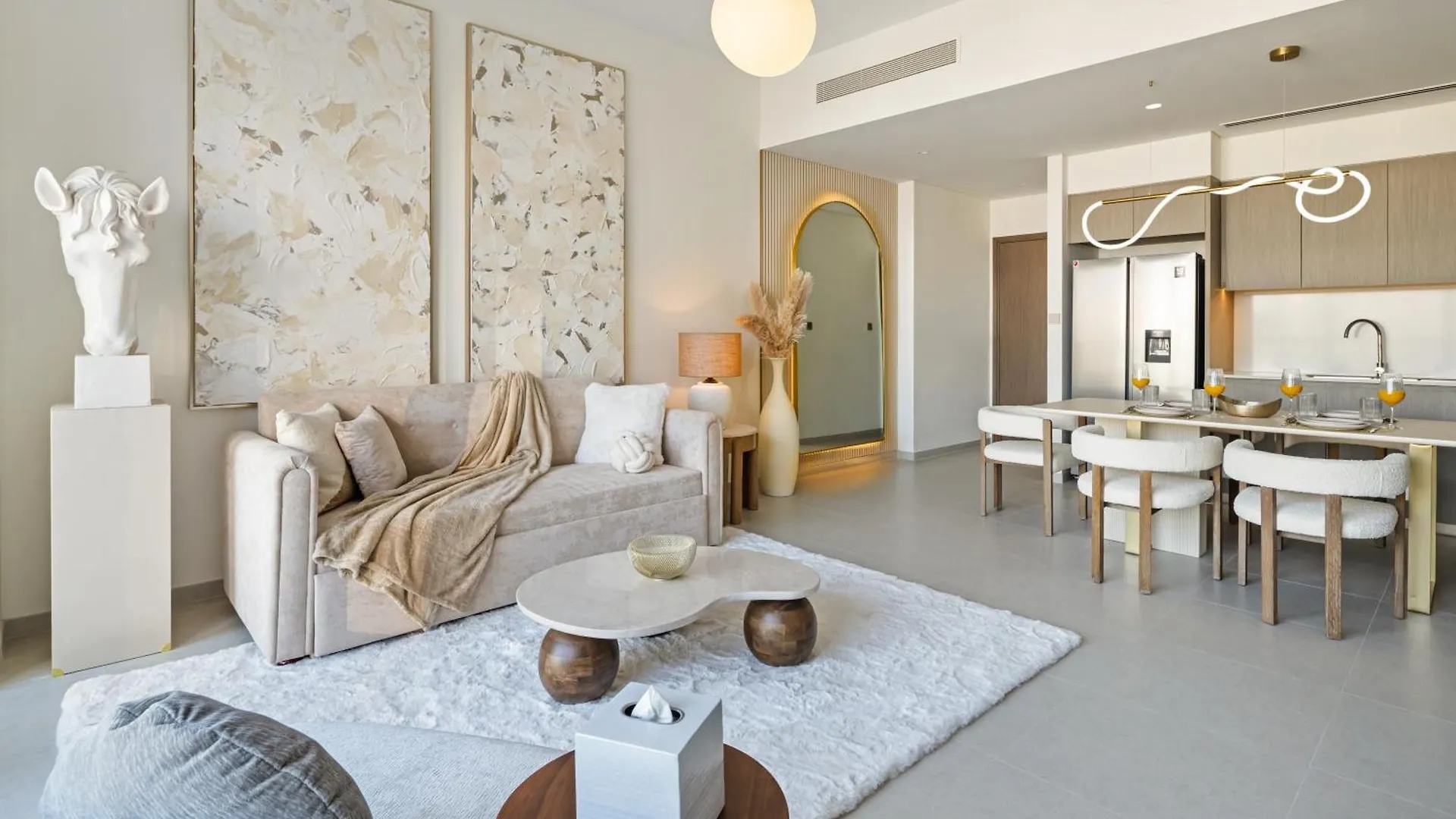 Grande Signature Burj Khalifa View By Bella Elite Homes Dubai